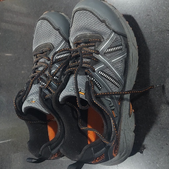 Fila Sneakers Gray Orange 1JW00839-054 Men's Size US 8.5 - Picture 2 of 4